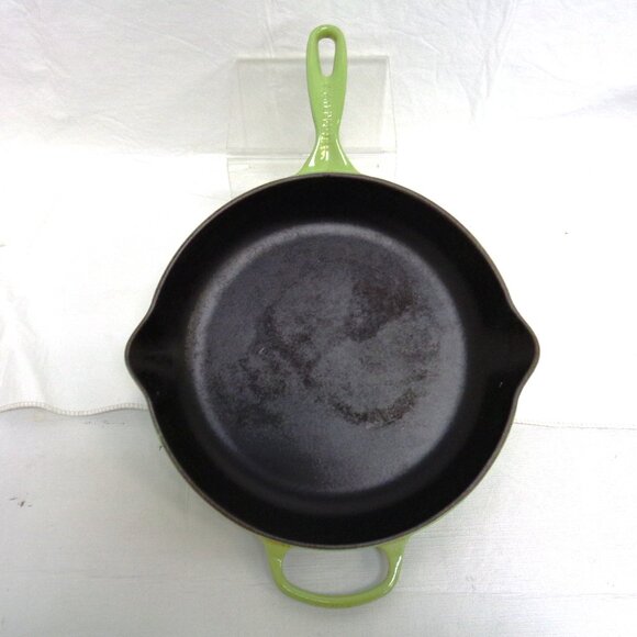 Le Creuset 12" cast iron enamel skillet Lime Green Made in France - Picture 9 of 11
